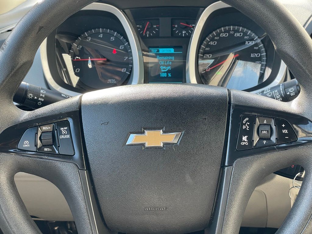 Thumbnail: 2017 Chevrolet Equinox - 13