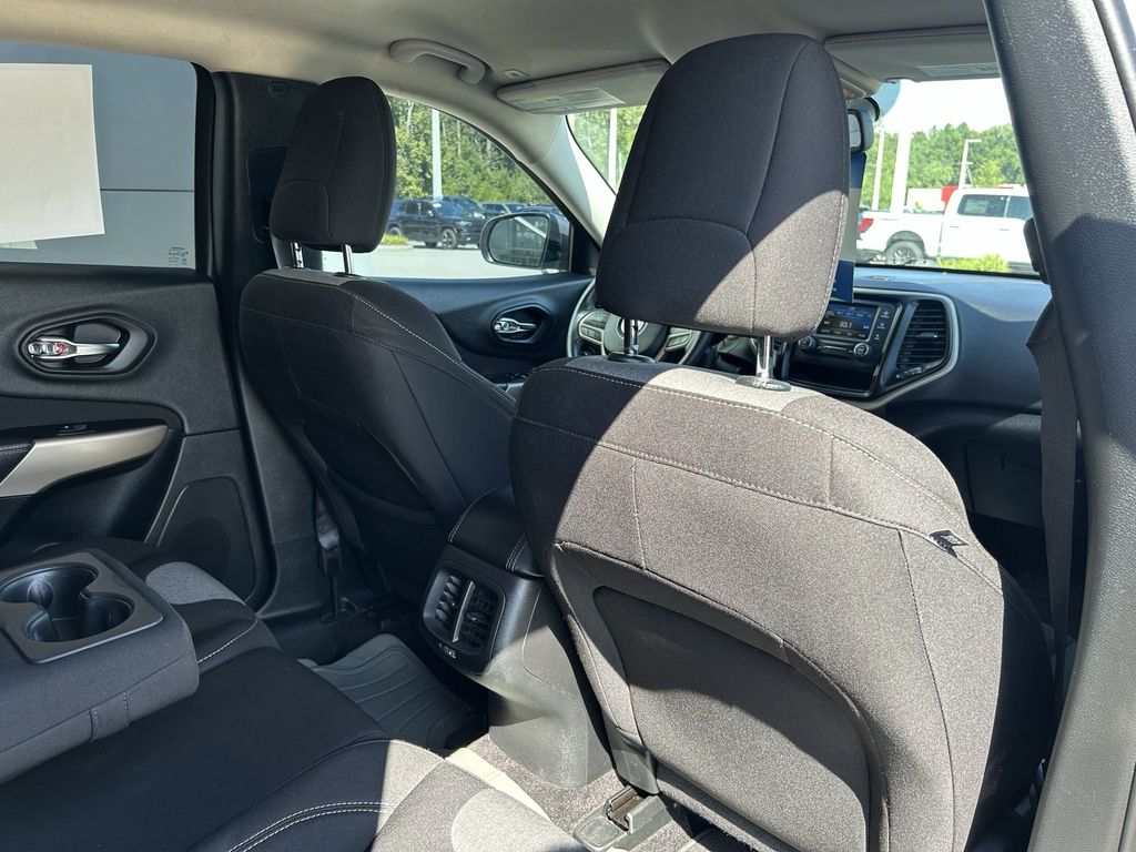 2018 Jeep Cherokee Latitude