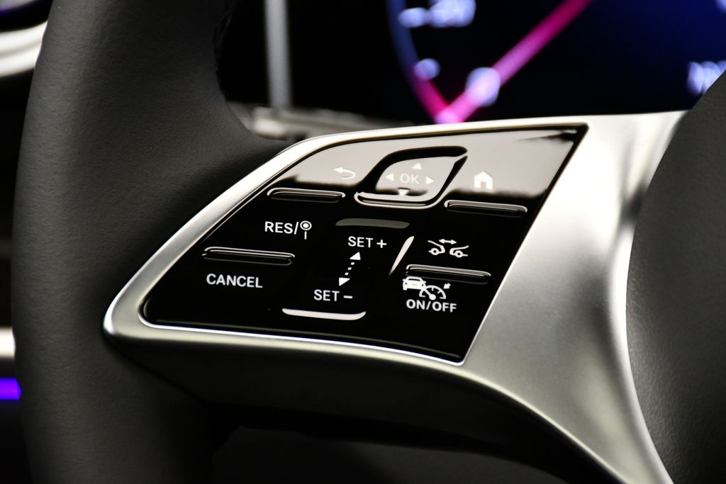2025 Mercedes-Benz GLC 300 22