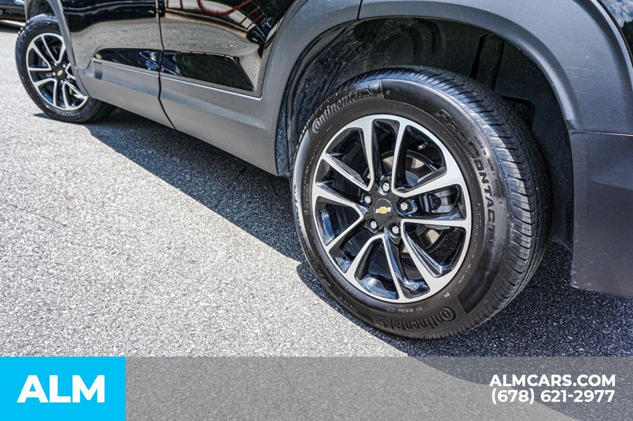 Used 2024 Black Chevrolet LT image 15