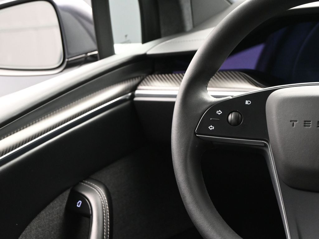 2022 Tesla Model X Plaid