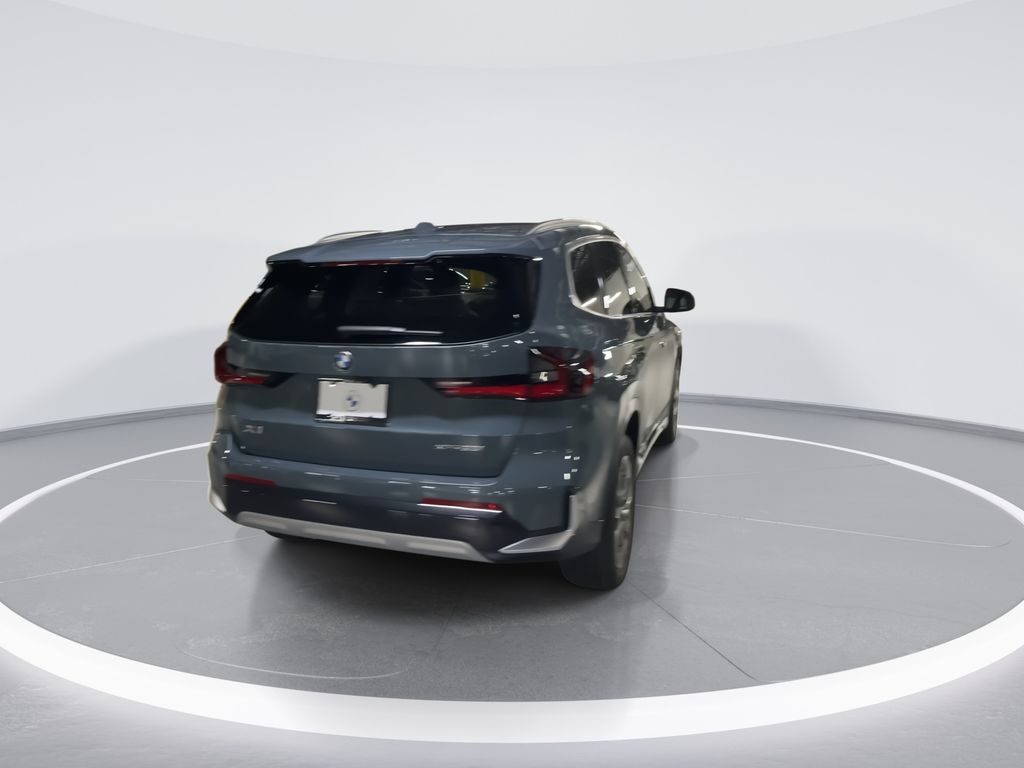 Thumbnail: 2026 BMW X1 - 7