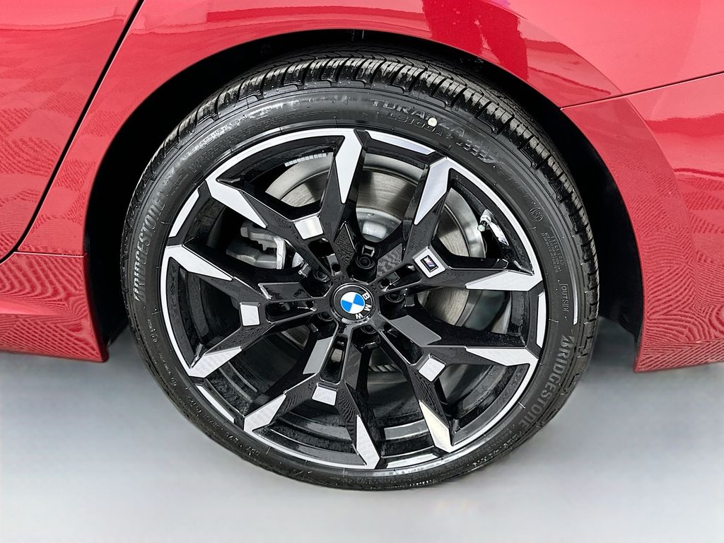 Thumbnail: 2026 BMW 3 Series - 23