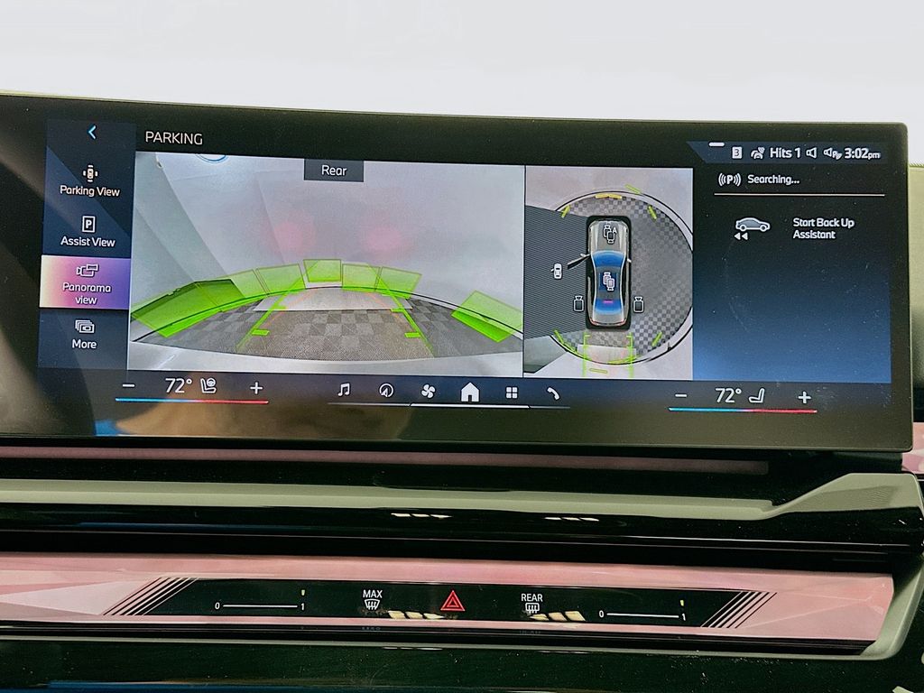 Thumbnail: 2026 BMW 5 Series - 13