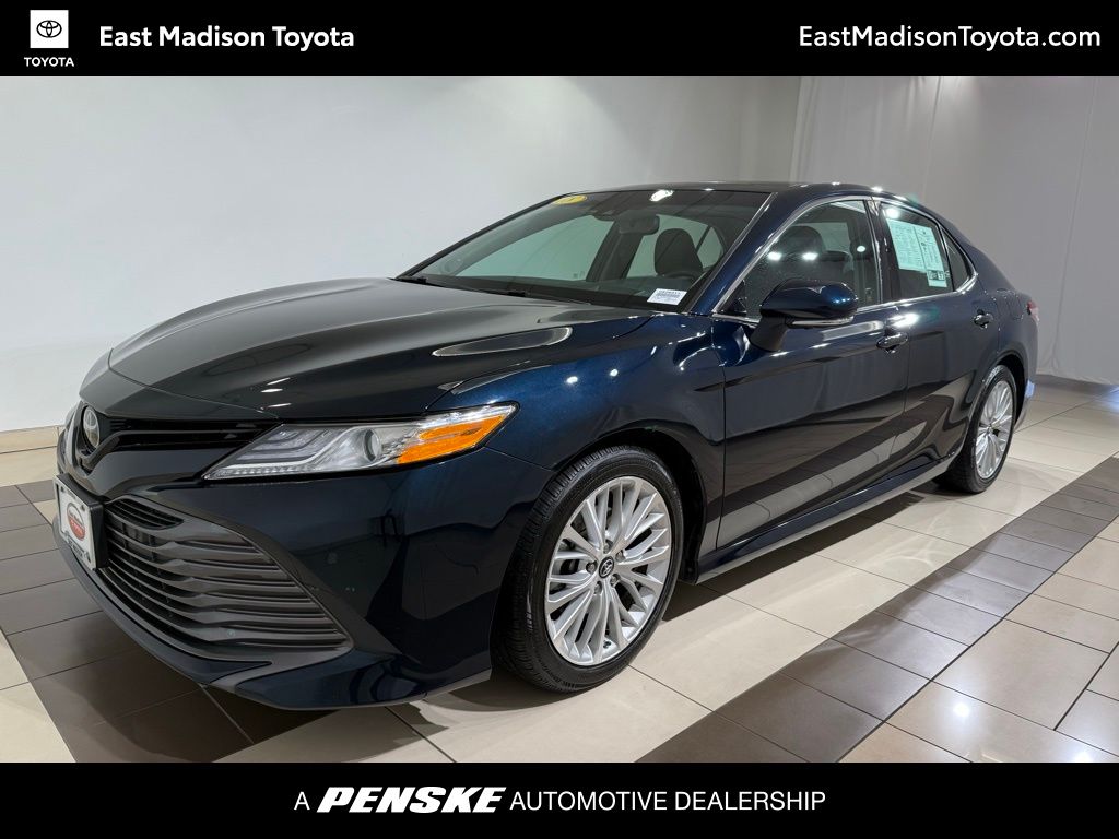 2018 Toyota Camry XLE -
                Madison, WI