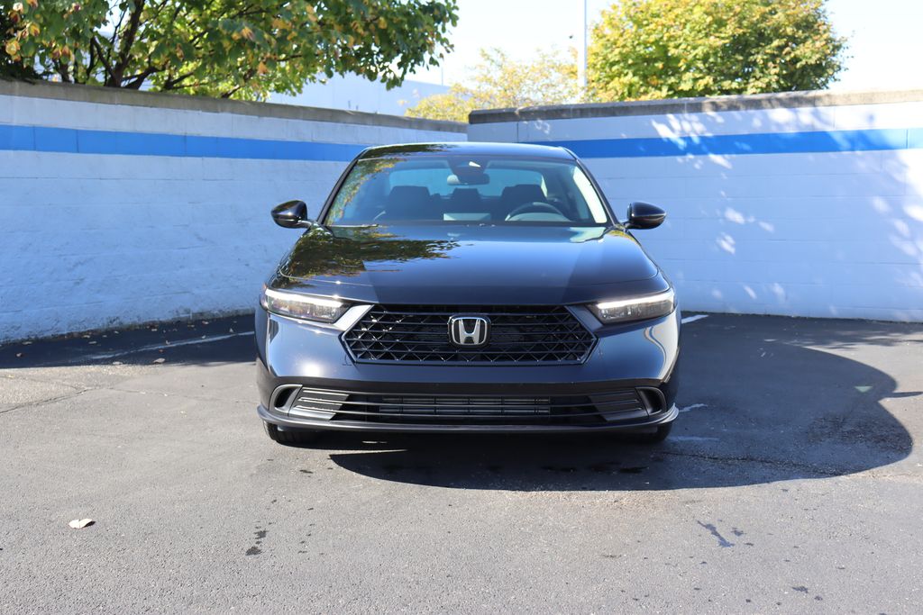 2025 Honda Accord LX 8