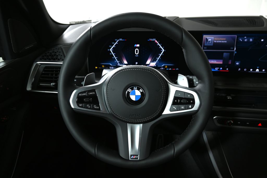 Thumbnail: 2026 BMW X5 - 18