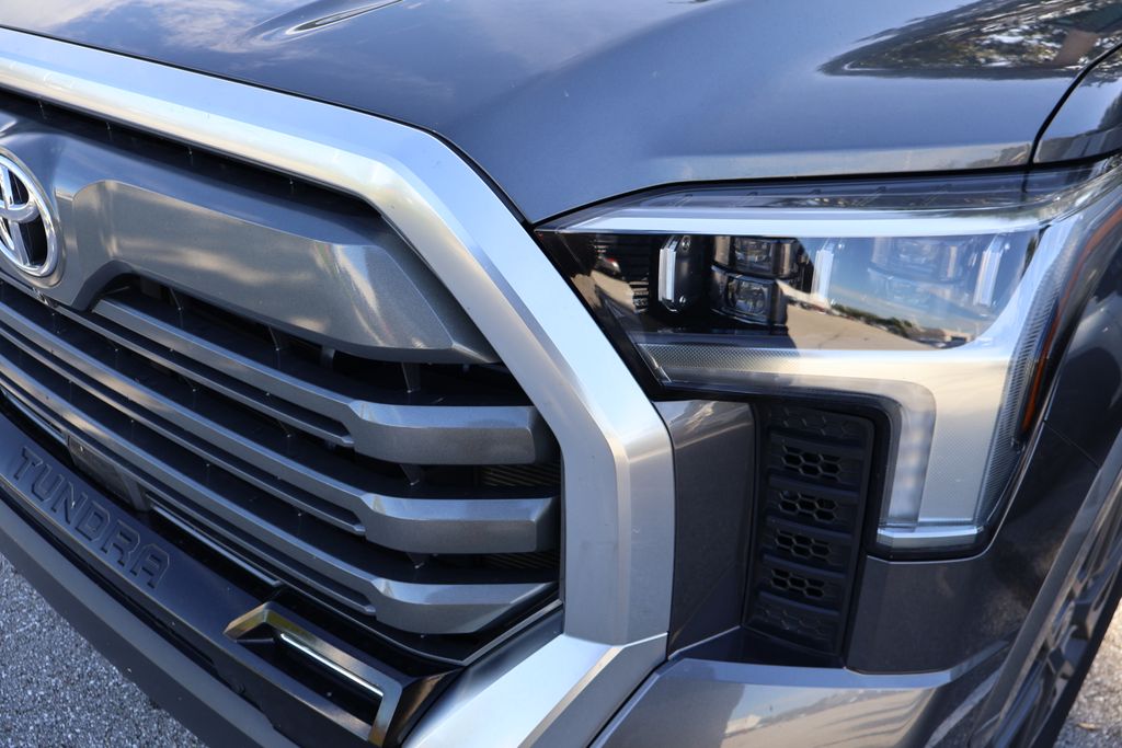 Thumbnail: 2024 Toyota Tundra - 3