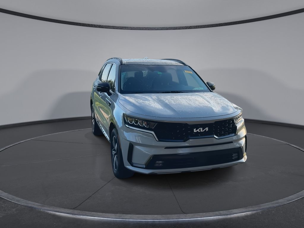 Thumbnail: 2022 Kia Sorento - 3