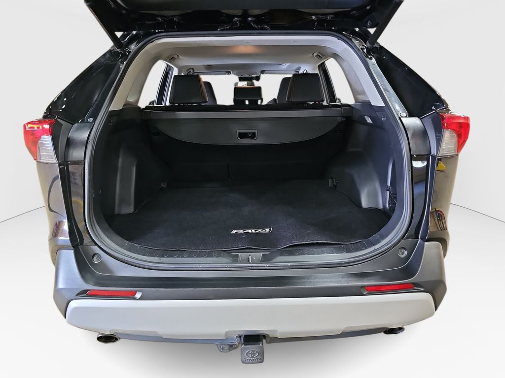 Used 2020 Toyota RAV4 SUV