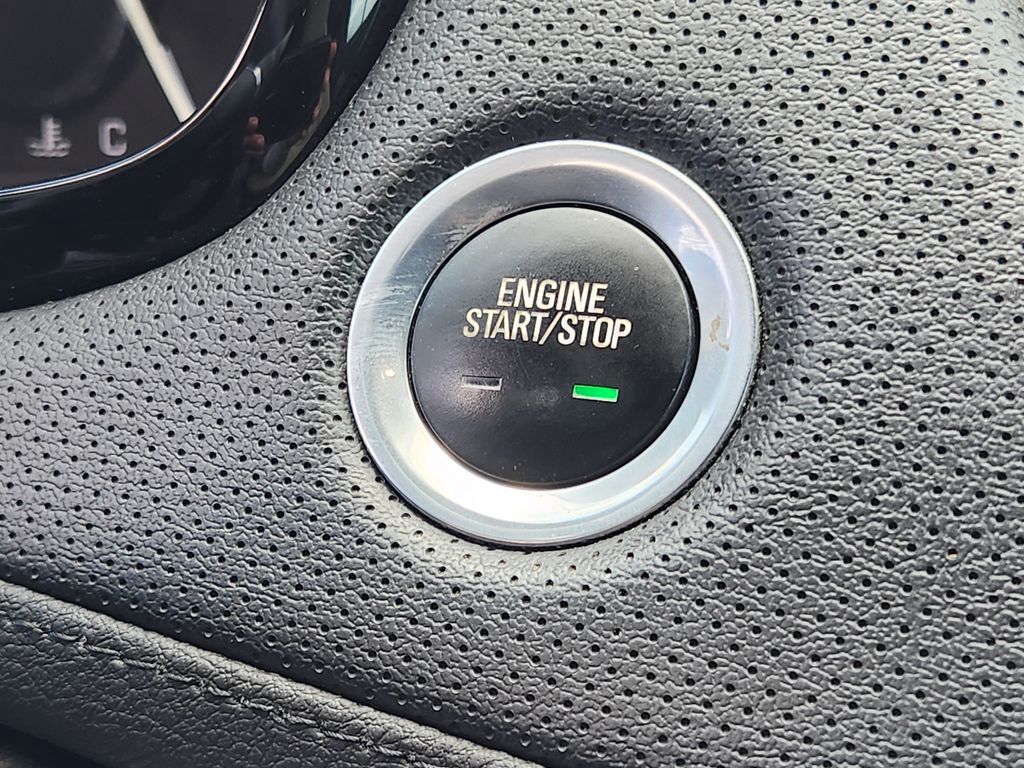 2018 Cadillac XT5 Base Silver at DeMontrond Ford