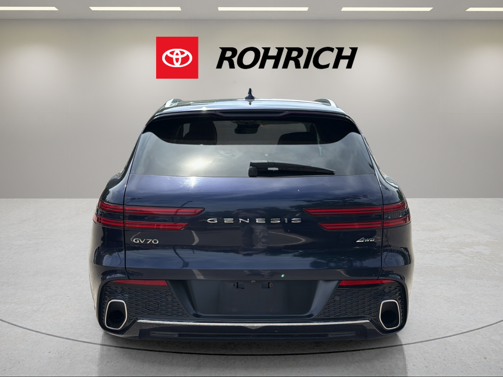 2023 Genesis GV70