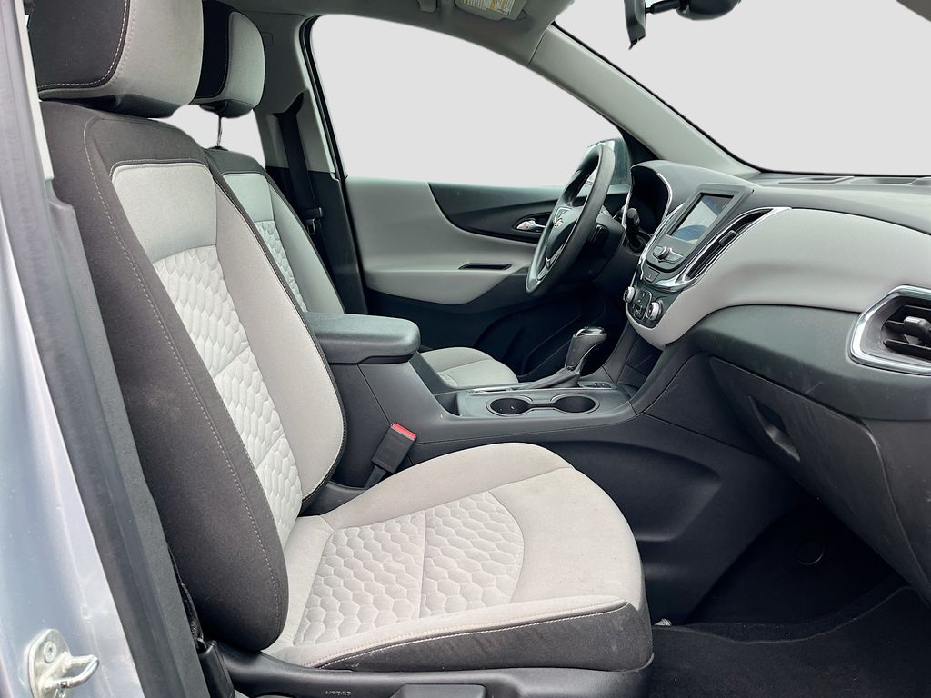 Used 2021 Silver Chevrolet LS image 25
