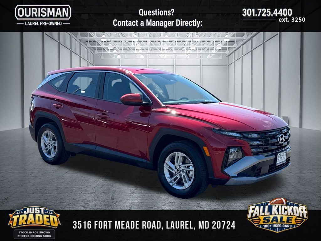 Ultimate Red 2025 Hyundai Tucson SUV / Crossover Front-Wheel Drive 8-Speed Automatic
