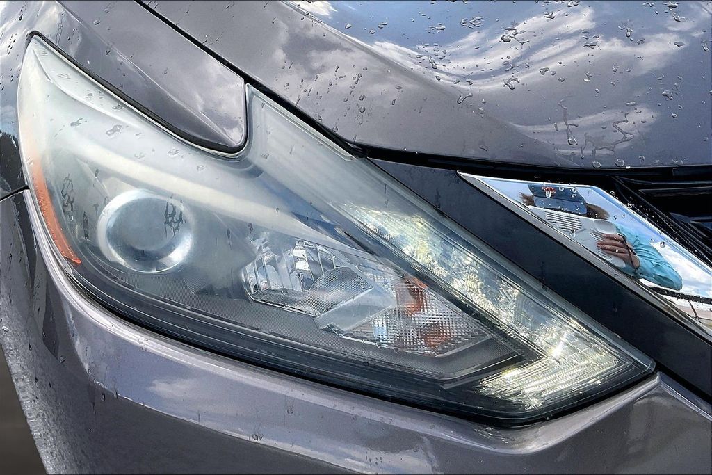 Used 2016 Nissan Altima Sedan