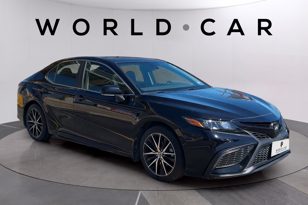 Midnight Black Metallic 2024 Toyota Camry Sedan Front-Wheel Drive 8-Speed Automatic
