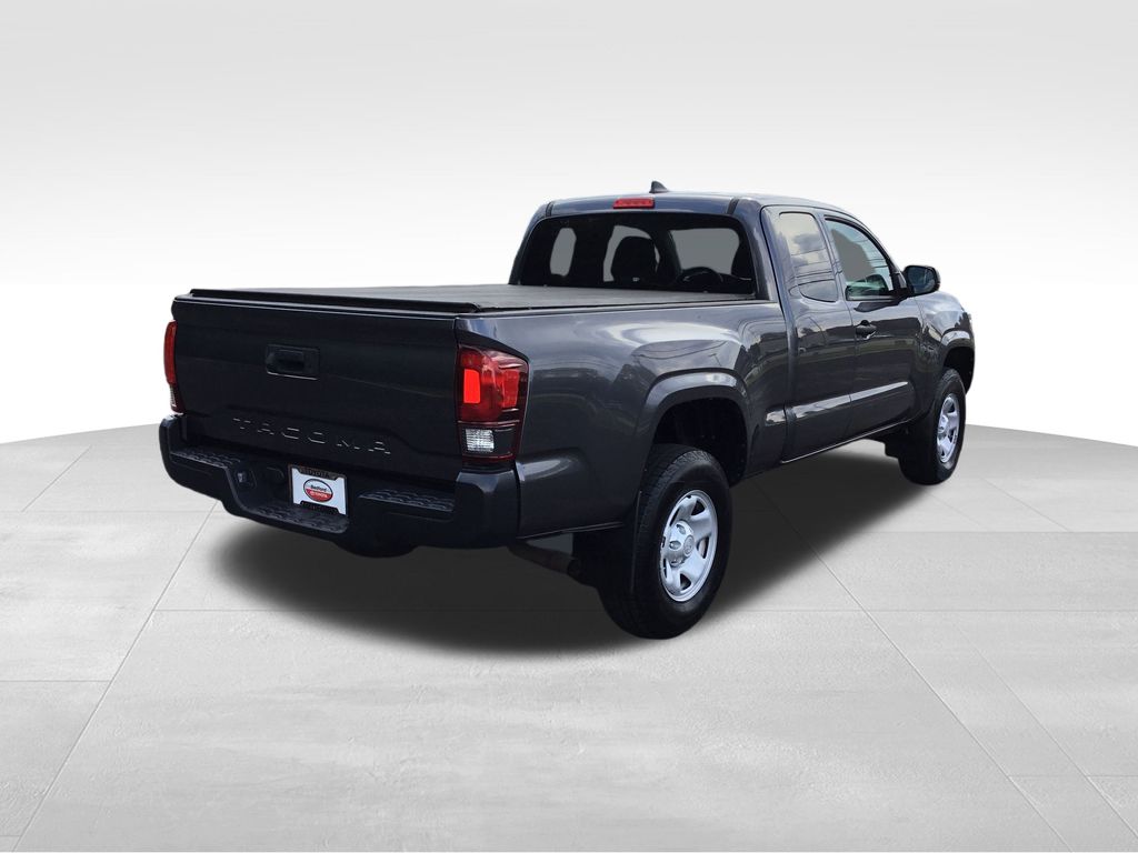 Thumbnail: 2019 Toyota Tacoma - 5