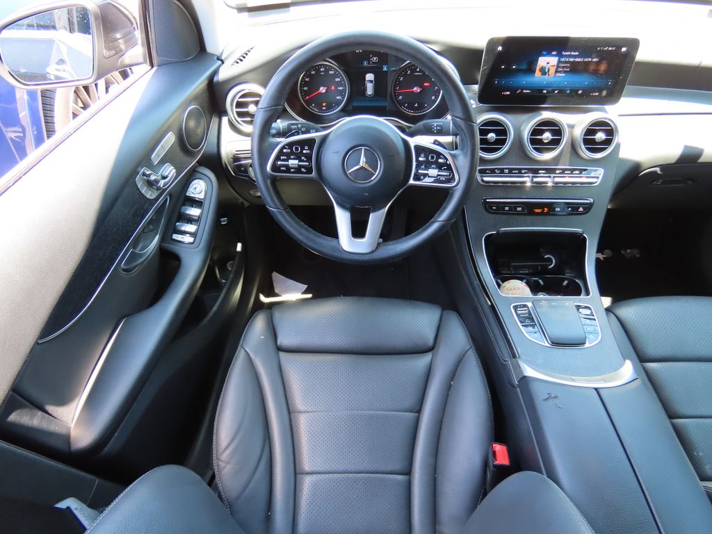 2021 Mercedes-Benz GLC 300 6
