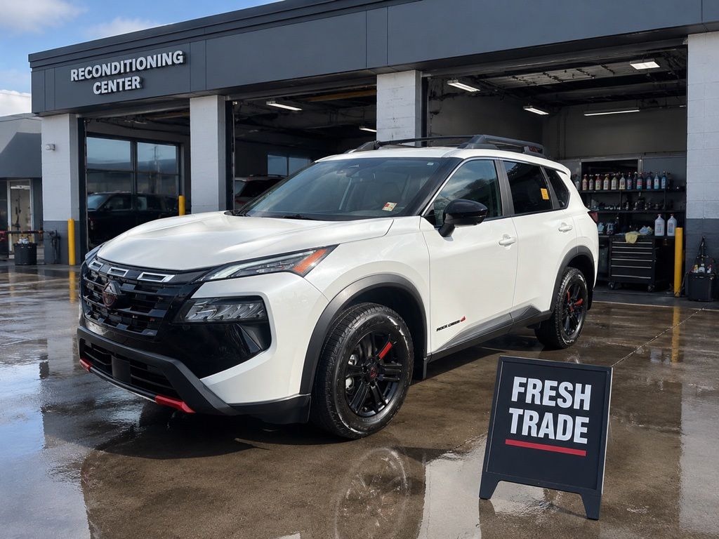 2025 Nissan Rogue Rock Creek AWD's photo
