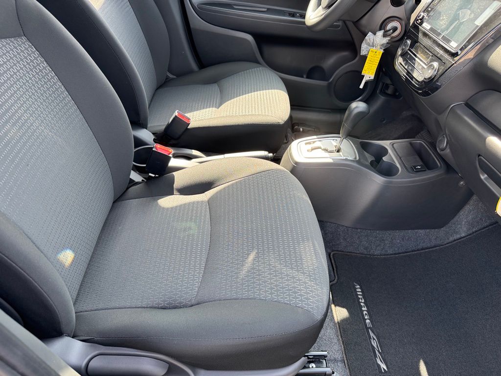 2024 Mitsubishi Mirage G4 ES photo 24