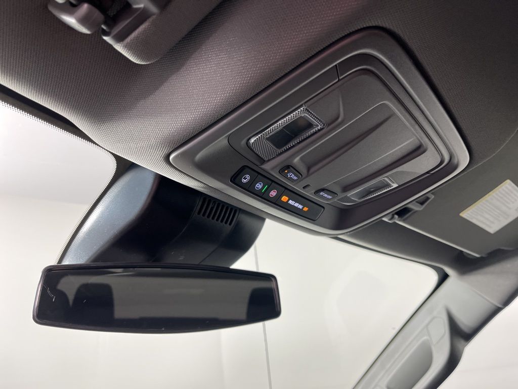 Thumbnail: 2026 Chevrolet Silverado 1500 - 29