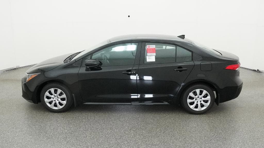 Thumbnail: 2026 Toyota Corolla - 10