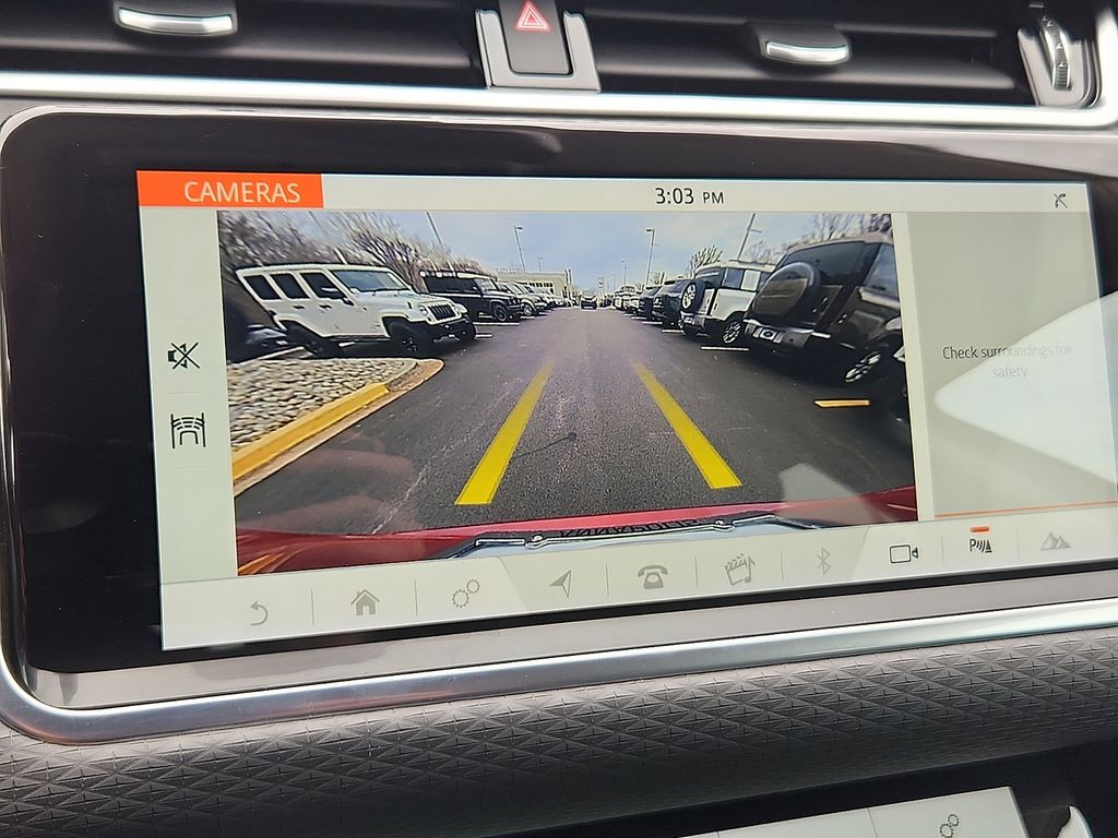 Thumbnail: 2020 Land Rover Range Rover Evoque - 17