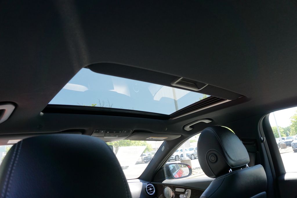2021 Mercedes-Benz E-Class E 350 14