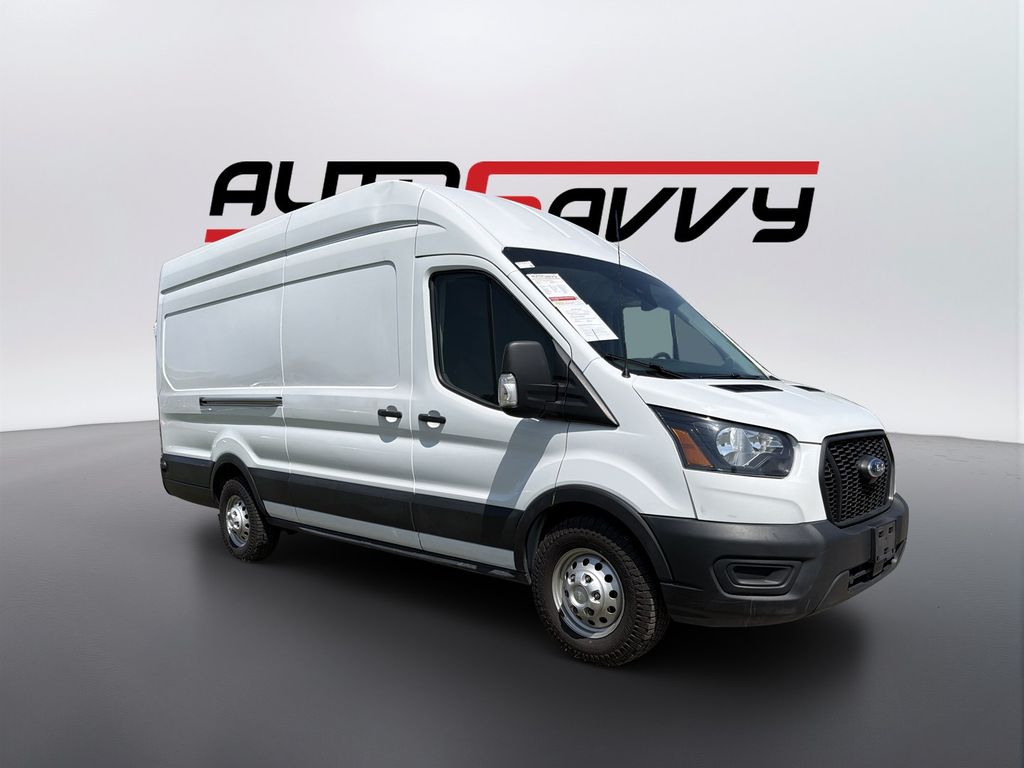 Used 2023 White Ford Base image 3