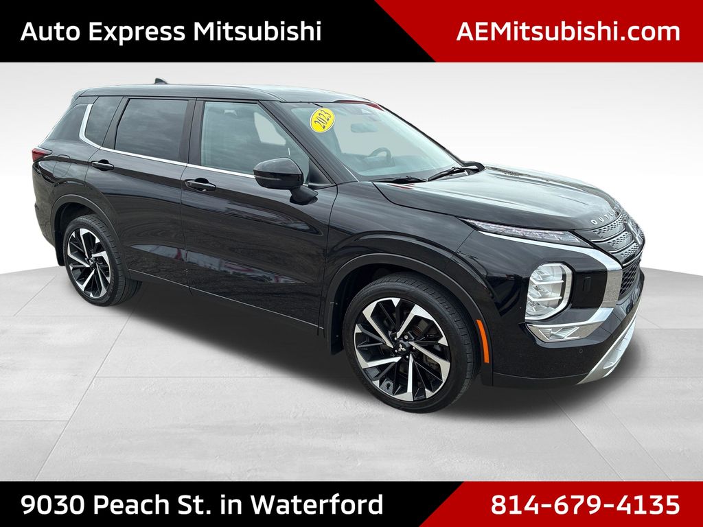 2023 Mitsubishi Outlander SE  at Auto Express Mitsubishi