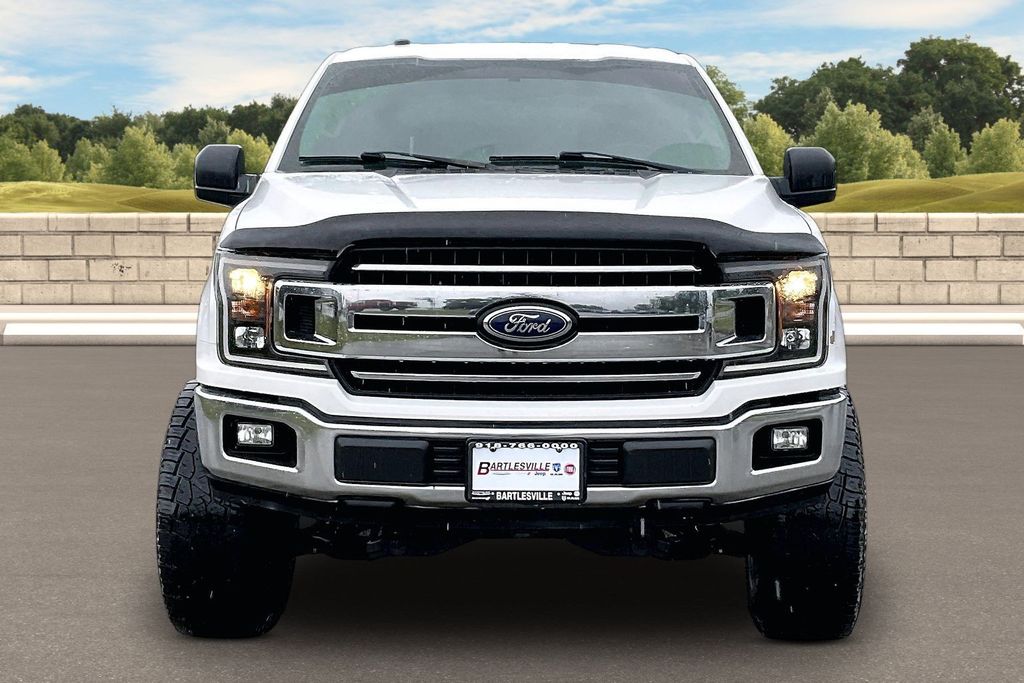 View vehicle photo 3