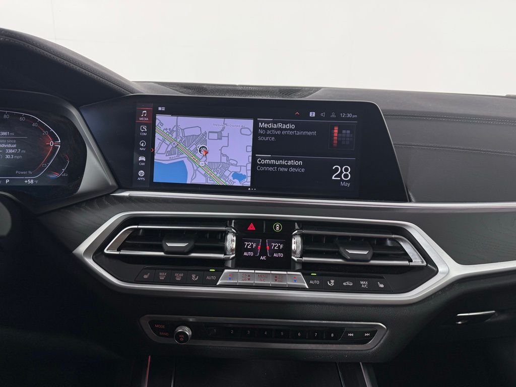 2022 BMW X7 xDrive40i 13
