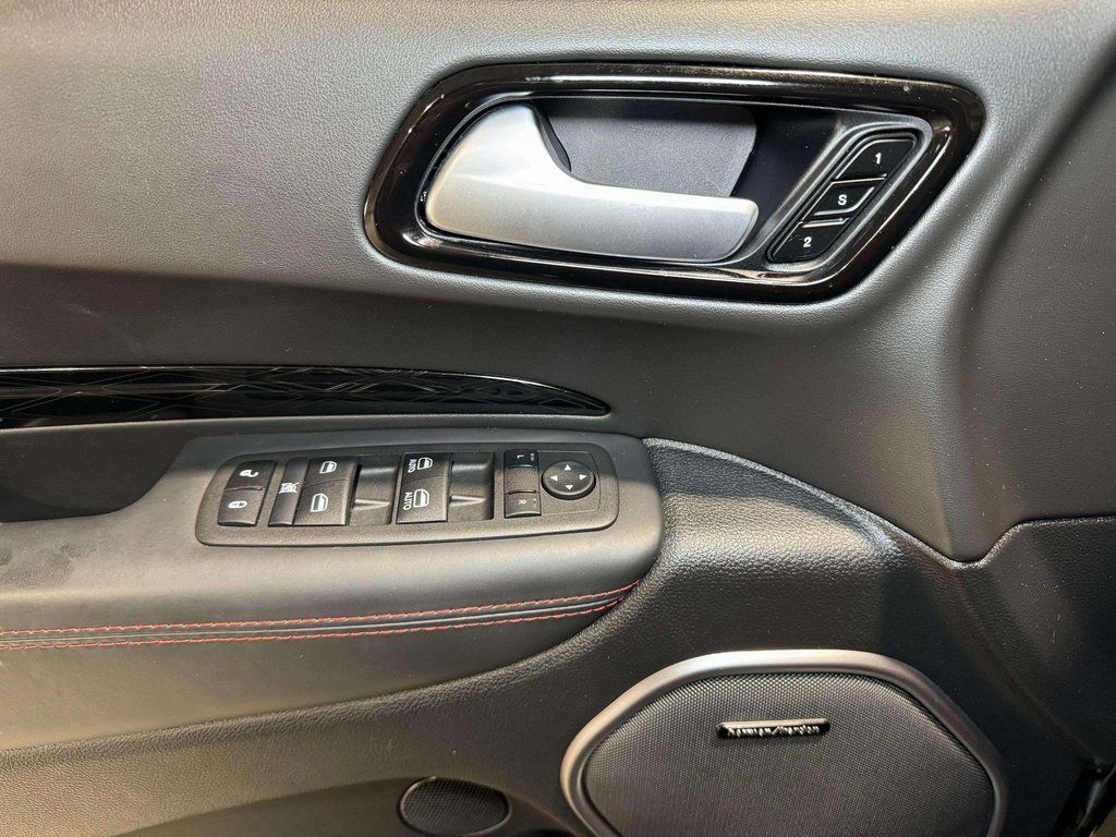 Used 2023 DB Black Clearcoat Dodge Citadel image 9