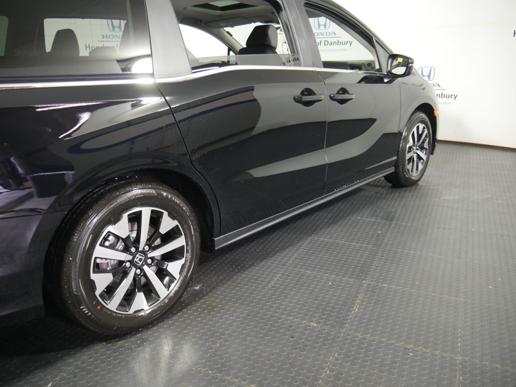 Thumbnail: 2026 Honda Odyssey - 4