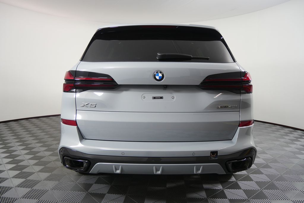 Thumbnail: 2026 BMW X5 - 4
