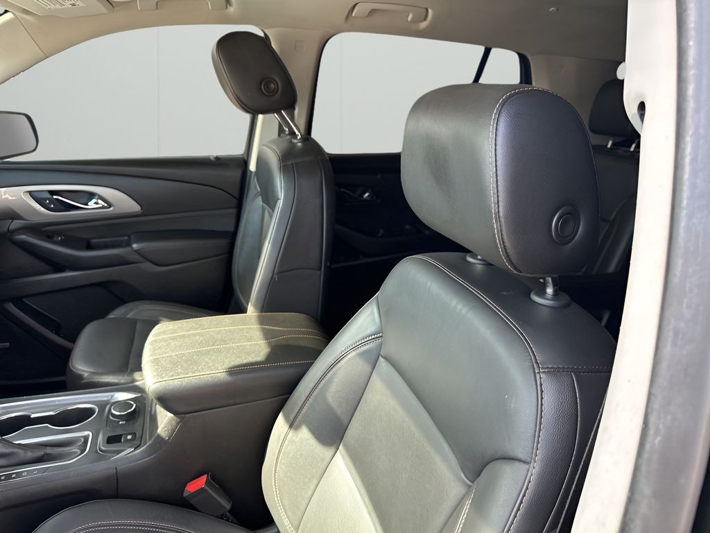 Used Car 2019 Chevrolet Traverse  Rs For Sale Under $25,000 In Austin, Texas