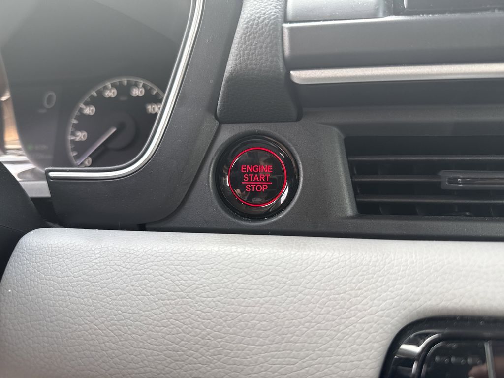 2025 Honda Pilot EX-L White at Community Honda