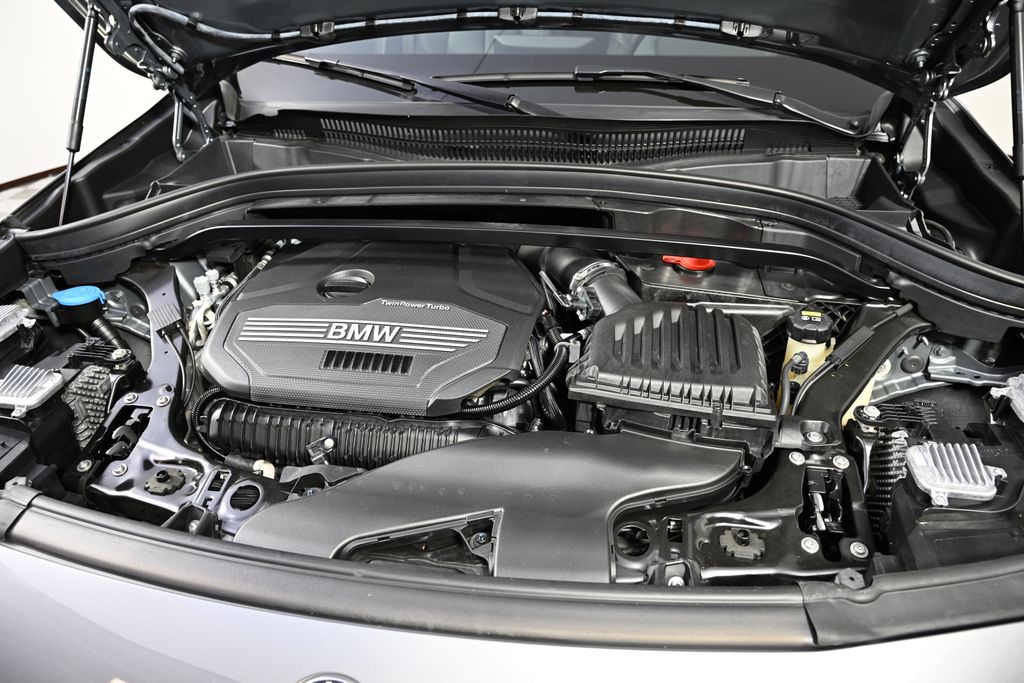 2023 BMW X2 xDrive28i 27