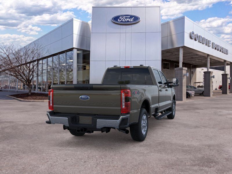New 2026 Gray Ford XLT image 8