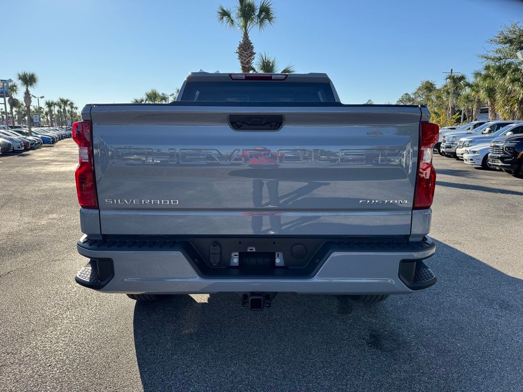 2025 Chevrolet Silverado 1500 Custom 7