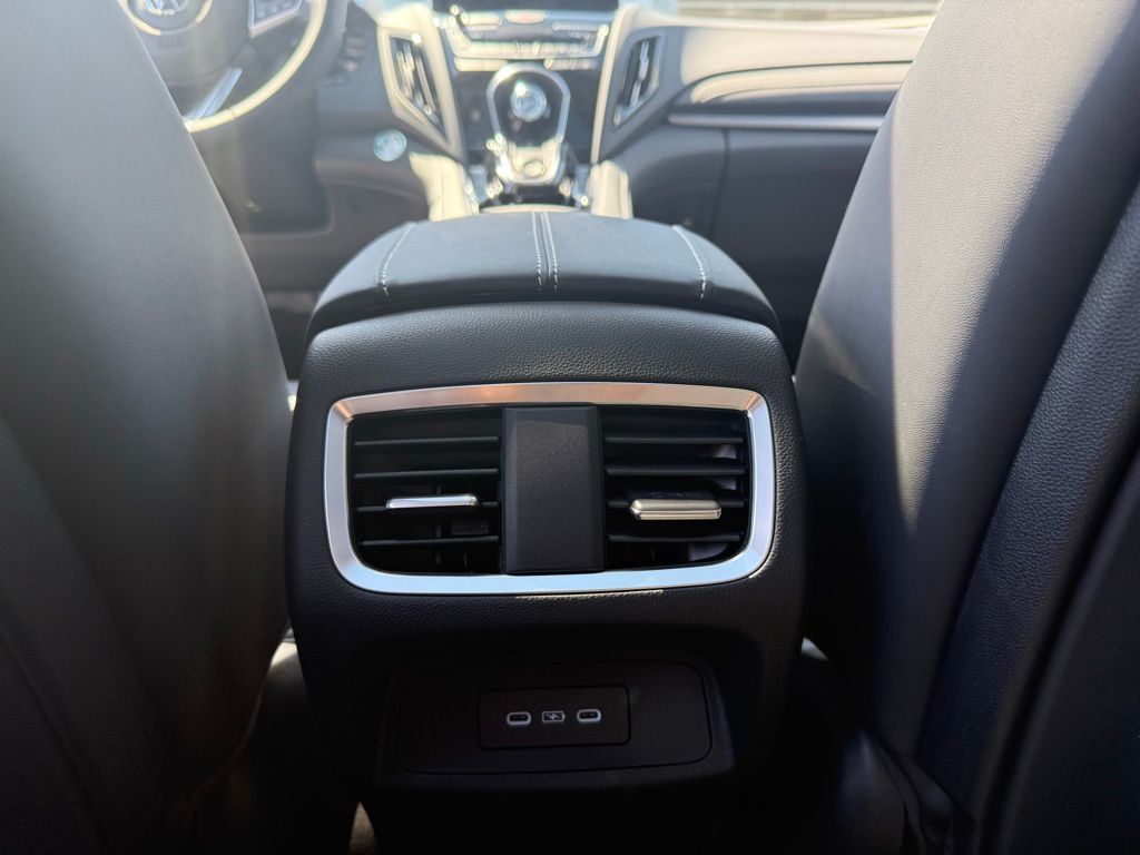 2025 Acura RDX Technology Package