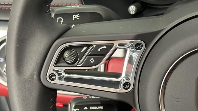 Thumbnail: 2025 Porsche 718 Boxster - 27