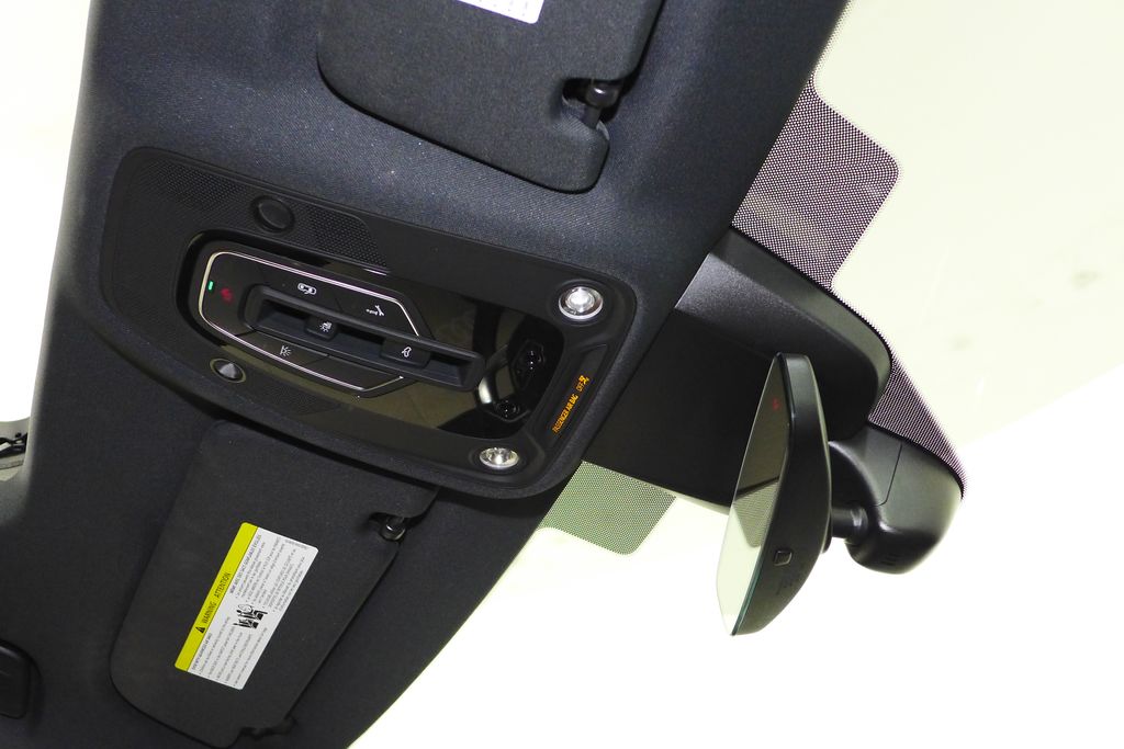 Thumbnail: 2024 Audi Q8 e-tron - 17