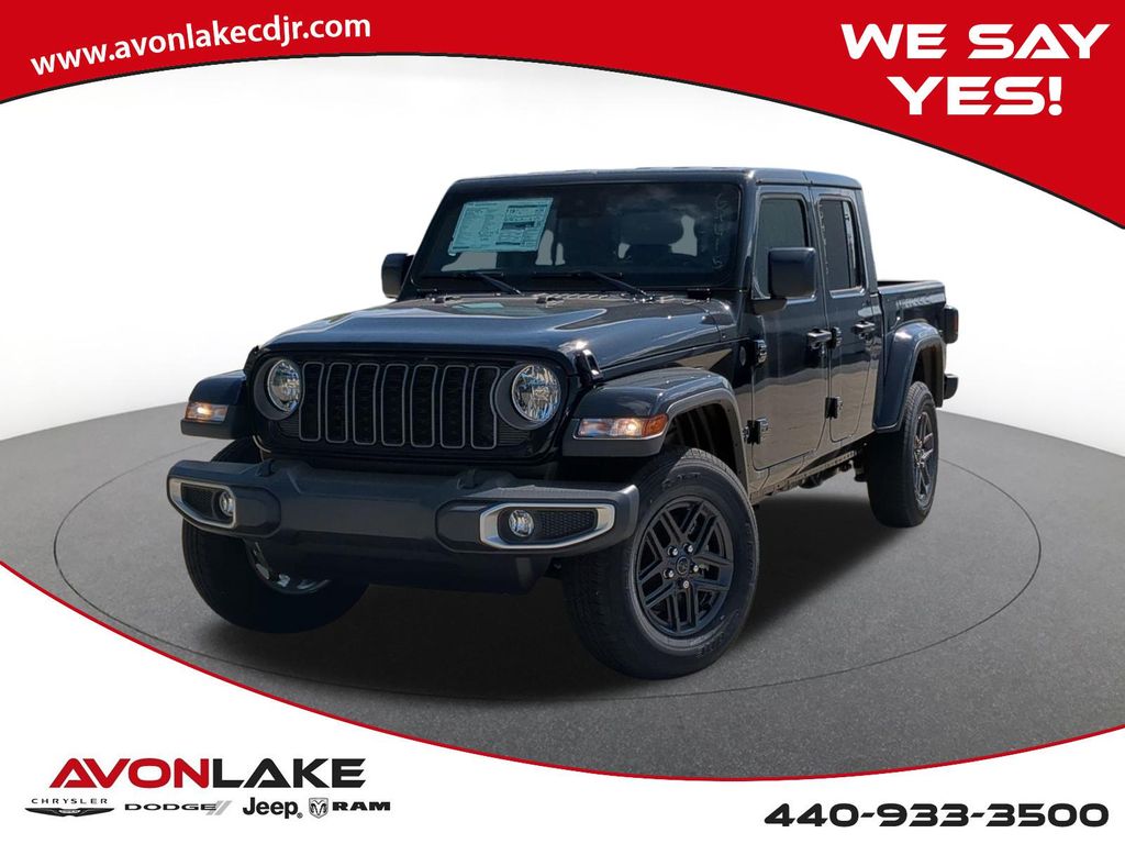 2025 Jeep Gladiator Sport S Crew Cab 4WD