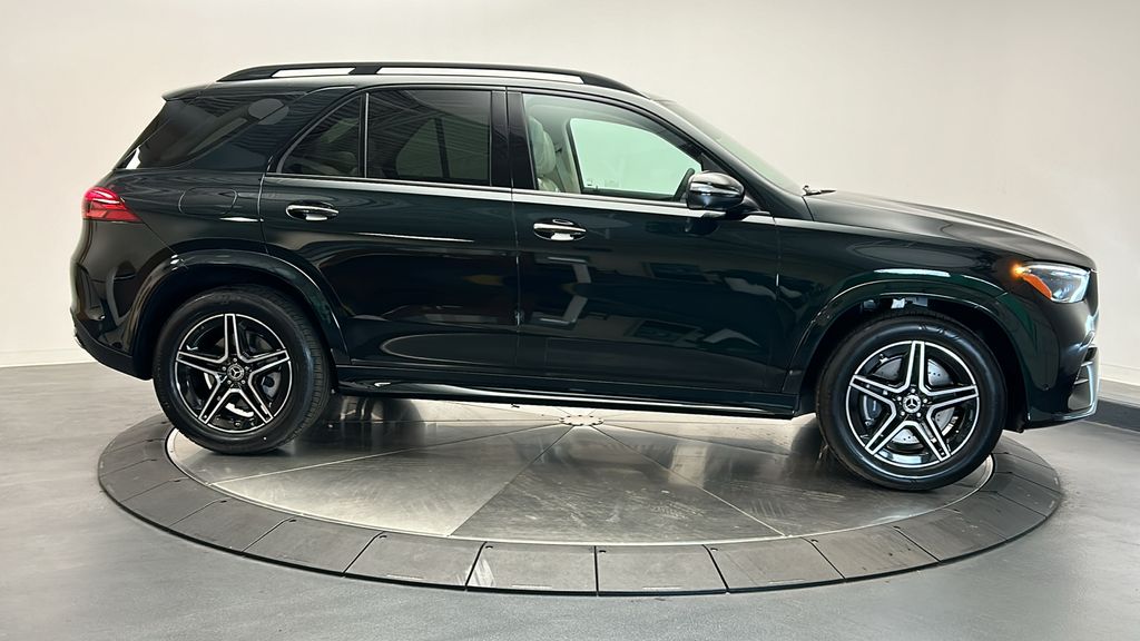 2025 Mercedes-Benz GLE 450 8