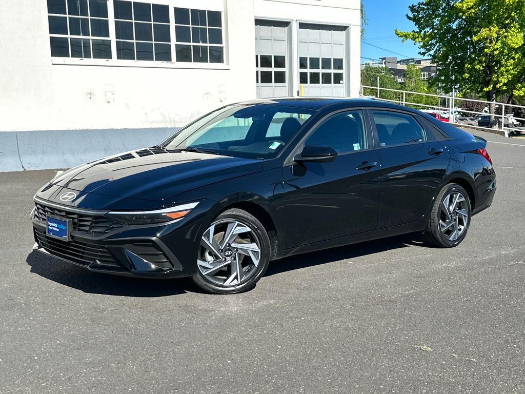 Abyss Black 2025 Hyundai Elantra Hybrid SEL Sport FWD Sedan Front-Wheel Drive 6-Speed Dual Clutch