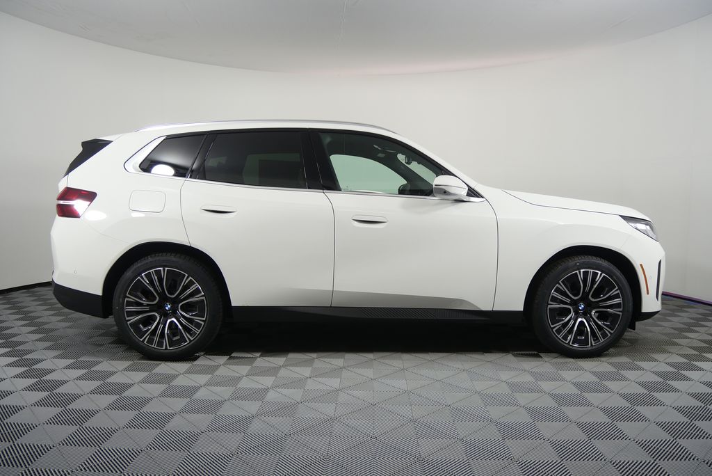 Thumbnail: 2026 BMW X3 - 2