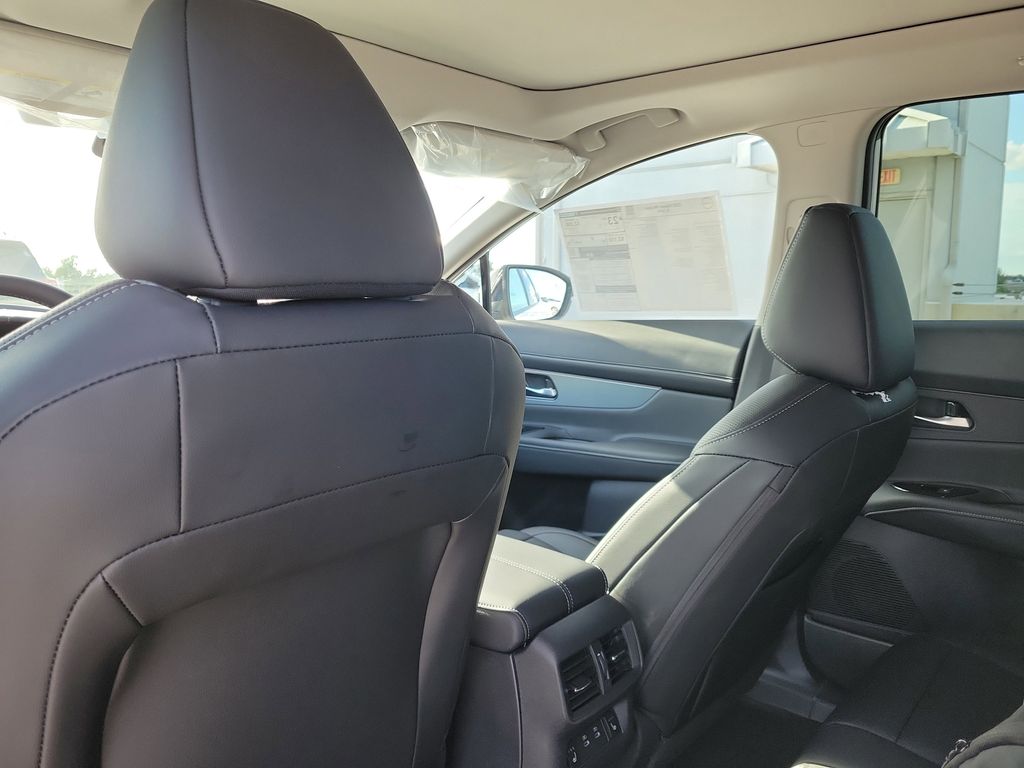 new 2026 Nissan Murano car, priced at $43,305