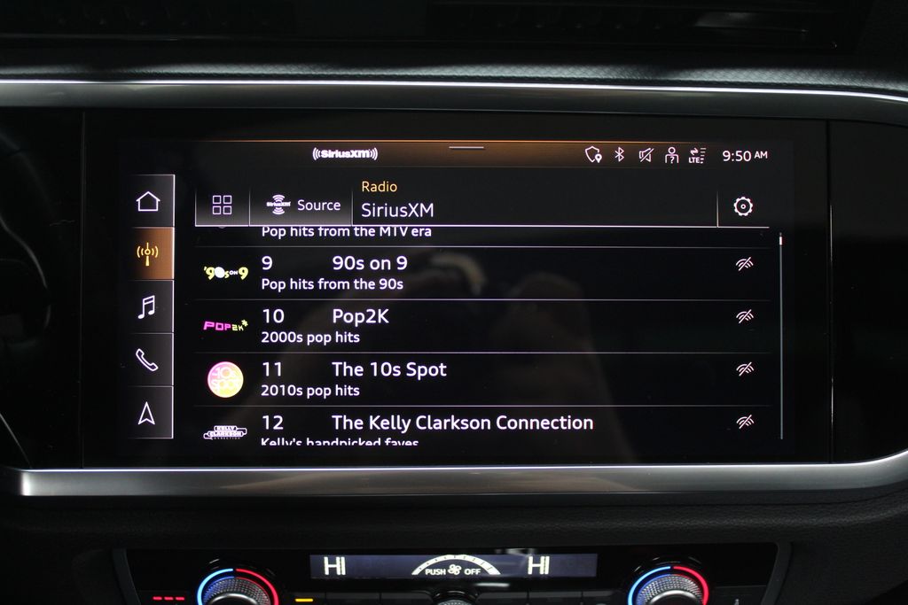 Thumbnail: 2023 Audi Q3 - 18