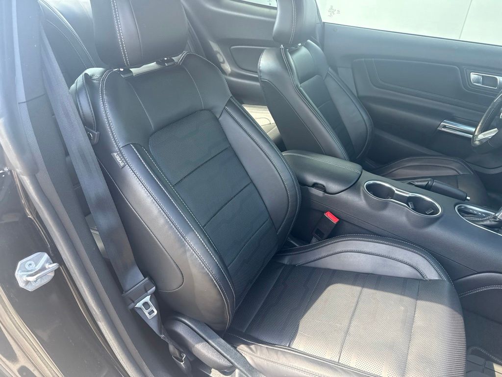 2022 Ford Mustang GT Premium Fastback